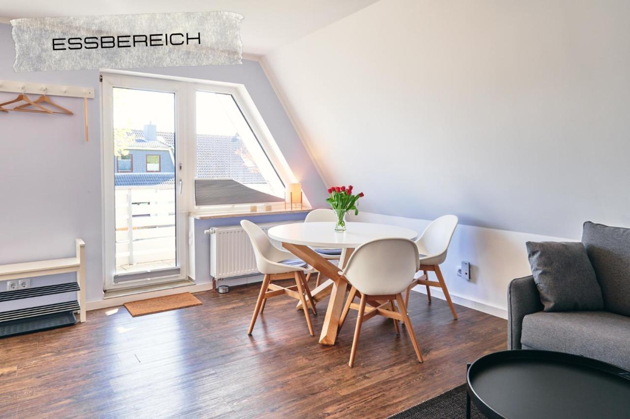 Ferienwohnung Maisonette In Ruhiger Und Zentraler Lage Mit Parkplatz Busum Exterior photo